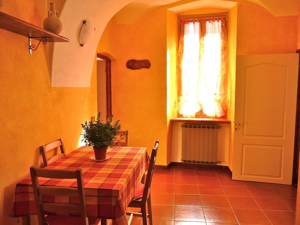 Il Ruscello Lägenhet Dolceacqua Rum bild